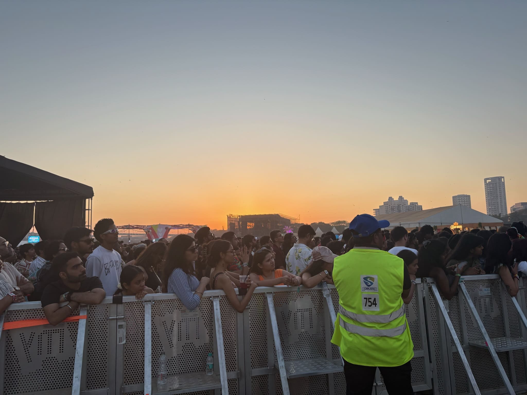 旅 旅行 インド ムンバイ フェス ロラパルーザ Lollapalooza Travel India Mumbai Fes Mahalakshmi lakshmi Mahalaxmi Race Course Mahalaxmi Dhobi Ghat ドービー・ガート shawnmendes ショーンメンデス ルイトムリンソン ワンダイレクション ワンダイ  1D LouisTomlinson OneDirection 洗濯 2025