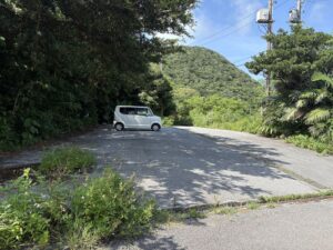 ジャングル　沖縄　八重山　与那国　旅　旅行　久部良岳　駐車スペース