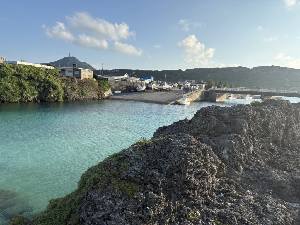 旅、旅行、与那国、与那国島、八重山、沖縄、磐座、海、4畳半ビーチ