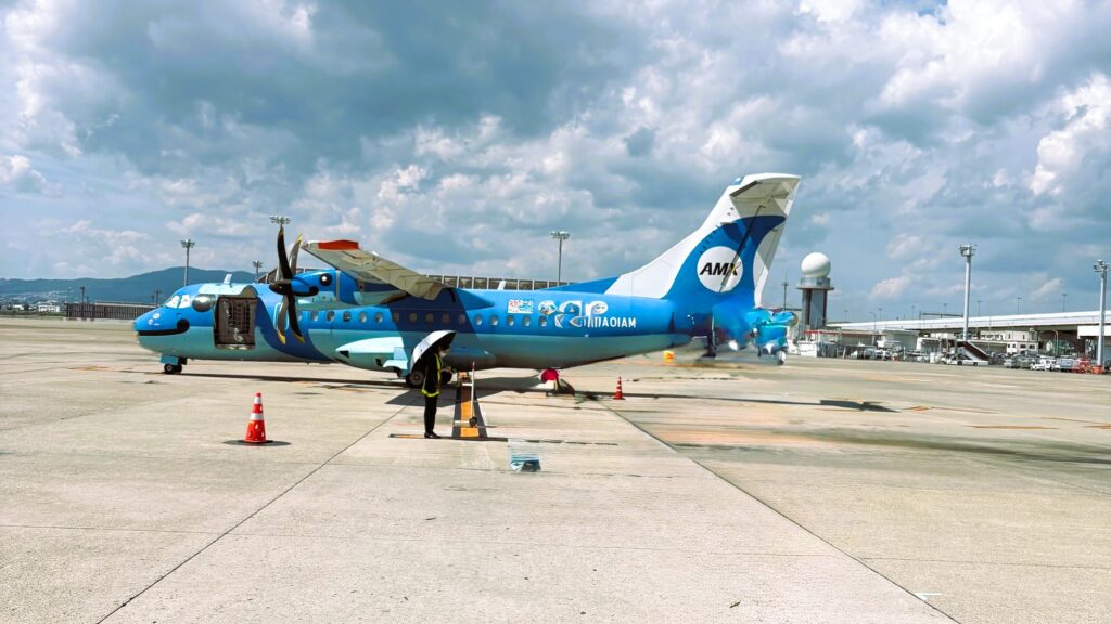 熊本　天草　ドルメン　天草エアライン　飛行機　伊丹空港　熊本空港　化石
