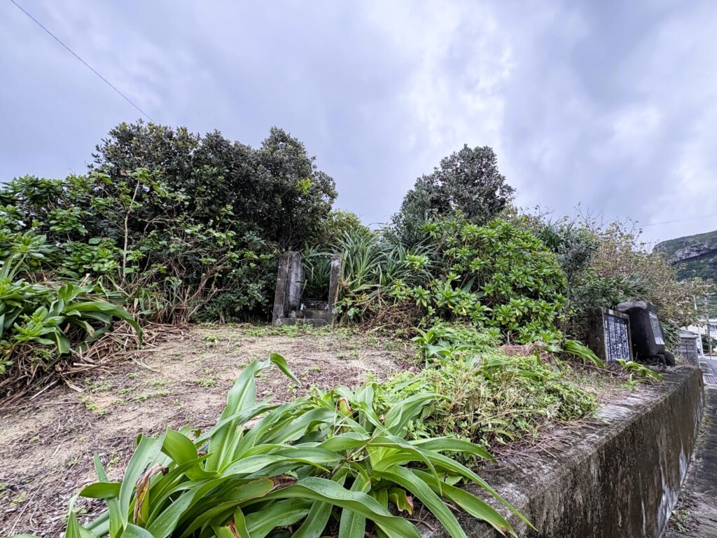 沖縄　与那国島　比川集落　本家　マチリ　拝所　トゥニ　御嶽　１０干　陰陽五行説　庚申