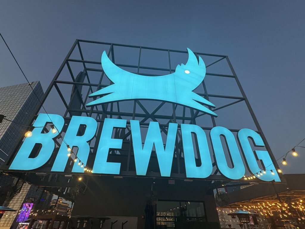 旅、旅行、ライブ、コンサート、アメリカ、ネバダ州、ラスベガス、ゼイン、イーグルス、STYX、ストリップ通り、カジノ、ワンダイレクション、スフィアーカボワボ、サミー・ヘイガー Travel, trip, live, concert, USA, Nevada, Las Vegas, Zayn, Eagles, STYX, Strip, casino, One Direction, Sphere, Cabowabo Cantina, Sammy Hagar