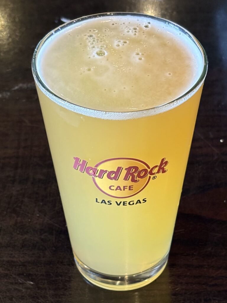 旅、旅行、ライブ、コンサート、アメリカ、ネバダ州、ラスベガス、ゼイン、イーグルス、STYX、ストリップ通り、カジノ、ワンダイレクション、スフィアーカボワボ、サミー・ヘイガー Travel, trip, live, concert, USA, Nevada, Las Vegas, Zayn, Eagles, STYX, Strip, casino, One Direction, Sphere, Cabowabo Cantina, Sammy Hagar,vanhalen,eddie,stevevai